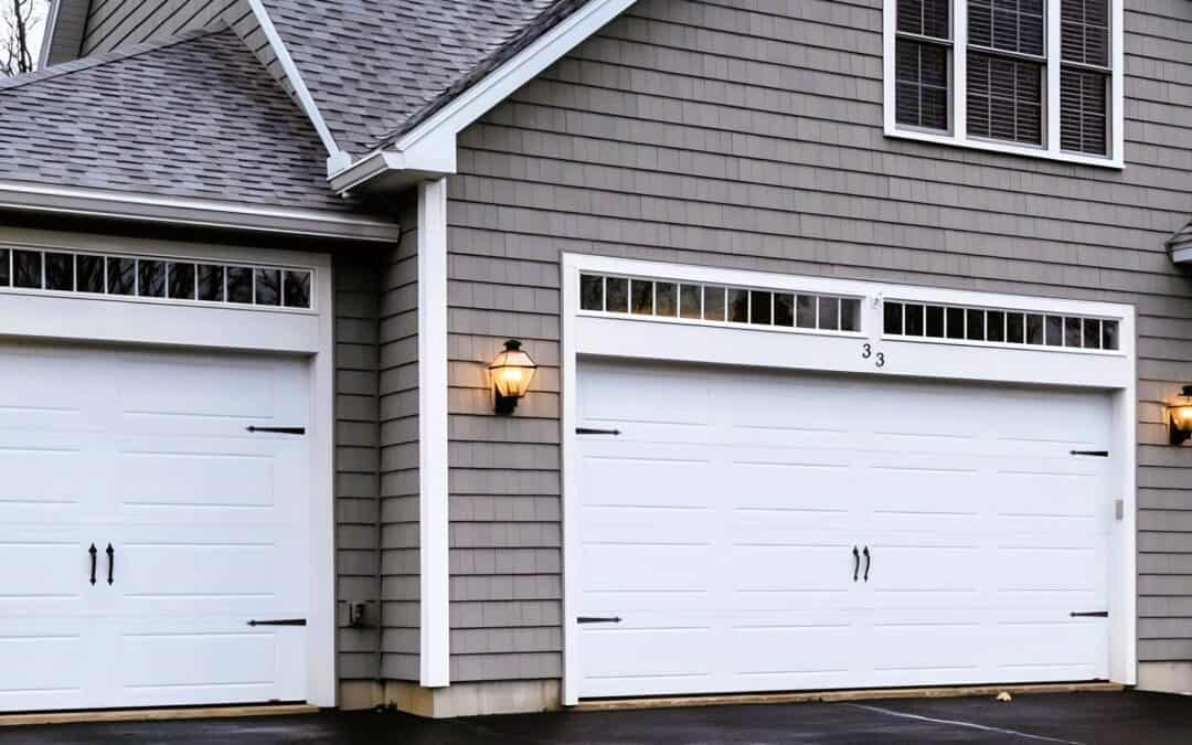 What Materials Are Best for Long-Lasting Garage Doors